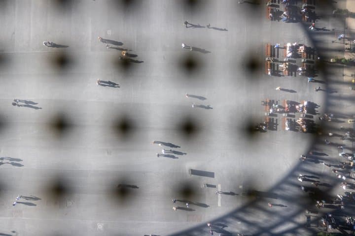 Eiffel Tower Reserved Access by Elevator and Seine Cruise — photo 15