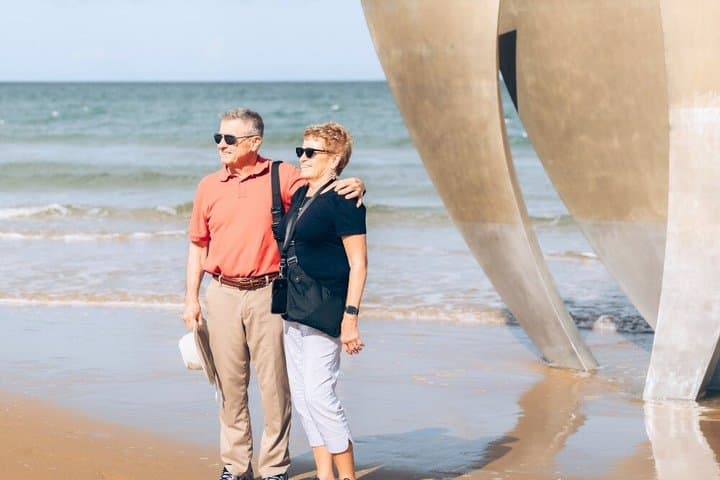 Normandy D-Day Beaches Tour from Paris with Lunch — photo 1