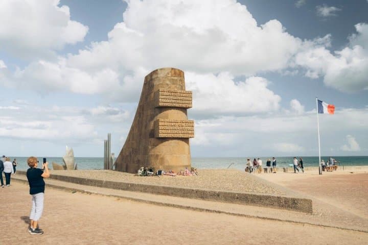 Normandy D-Day Beaches Tour from Paris with Lunch — photo 5