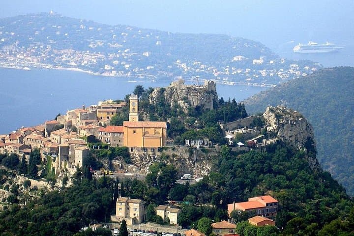 Tour to Antibes, Saint Paul, Nice, Eze and Perfume from Cannes