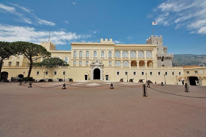 Eze,Monaco ,Monte-Carlo Shared and Guided 1/2 Day Tour from Nice