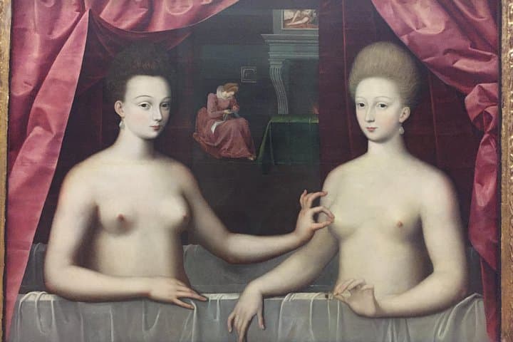Secrets & Scandals of the Louvre - Limited to 6 Guests