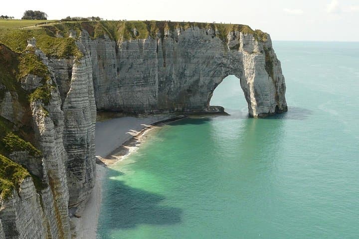 Etretat and Le Havre Private Day Trip from Paris