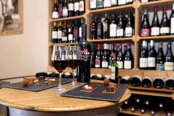 Wines and chocolates: an unexpected deal!