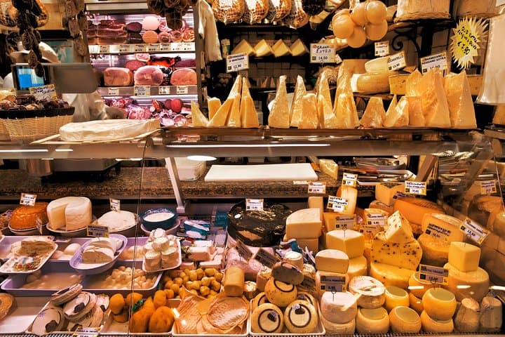 Strasbourg Gourmet Food Walking Guided Tour - Local Food & Wine