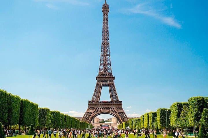 Self-Guided Audio Tour with Exterior of the Eiffel Tower