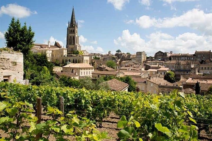 Private Wine Lovers - Super St Emilion - behind the scenes visits top chateaux and medieval town
