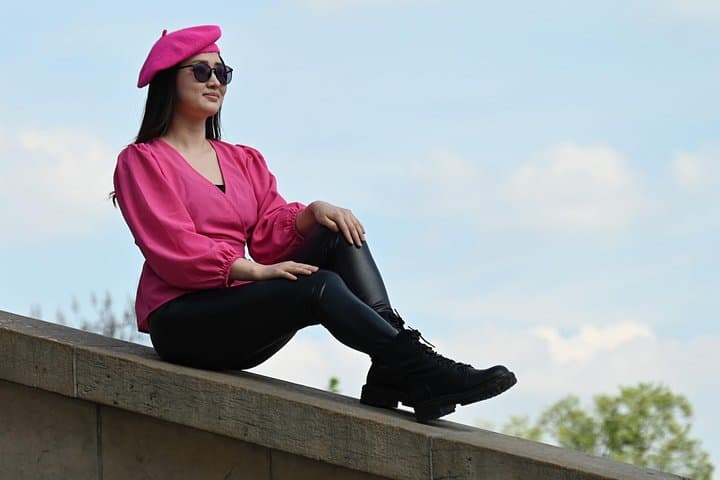 Private walking in Paris with a photographer