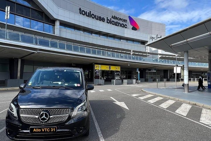 Private transfer your alternative to taxi for your travels