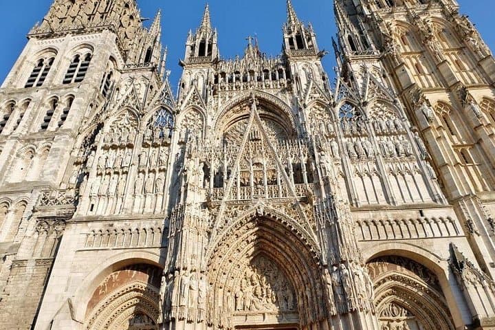 Rouen: Private Walking Tour with a Licensed Tour Guide
