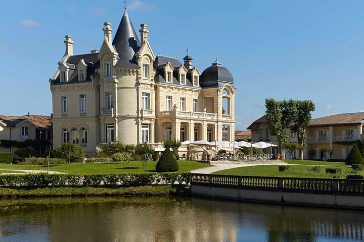 Saint-Émilion & Pomerol Wine Tour: Tastings, Lunch & WSET Guide