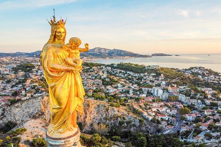 Cruise-Friendly Hassle-Free Full Day Marseille Tour