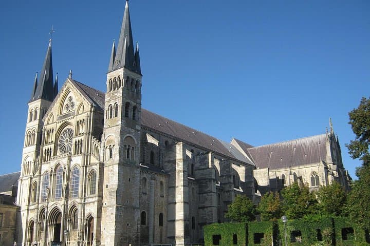 Reims Private Walking Tour with Local Guide