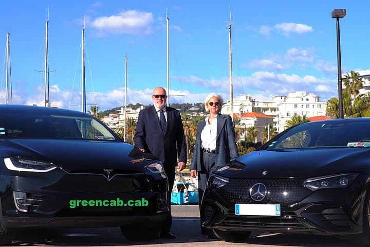 Private Transfer from Nice Airport to Cannes or Cannes to Nice