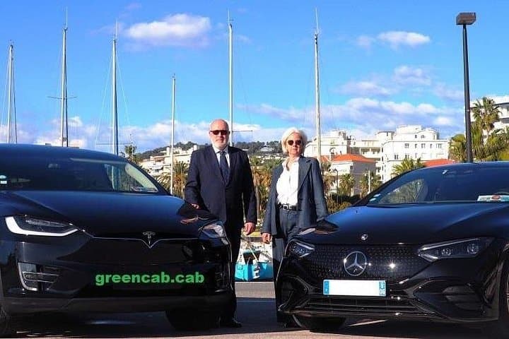 Private transfer from Nice airport - St Tropez or St Tropez - Nice