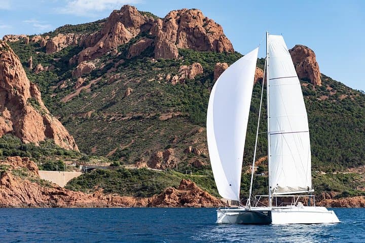 Sea excursion - Catamaran Tour