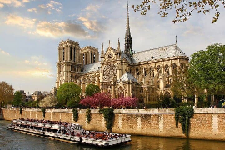Best hotels in Notre Dame de Paris and the Ile de la Cite