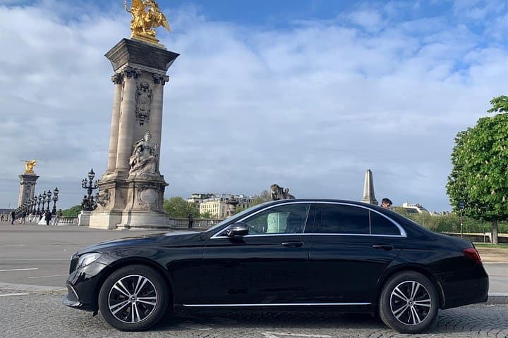 Crazy Horse Paris Show with Private Chauffeur & Hotel Pickup