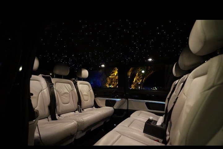 Disneyland Paris Transfer CDG Orly and Paris Sedan