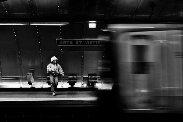 Authentic Paris Street Photography Workshop with Pro Photographer