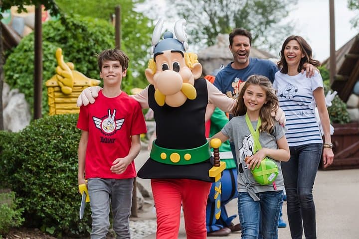 Asterix Theme Park Transfer from Paris with Optional Entry Ticket