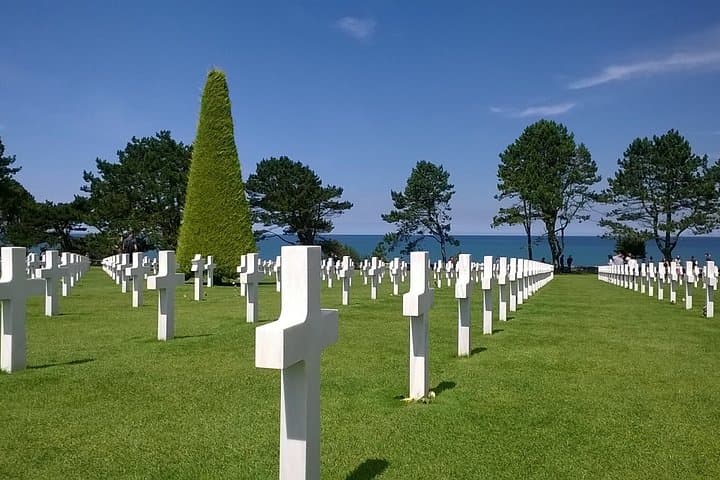 Cherbourg Shore Excursion: Private D-Day Beaches Tour
