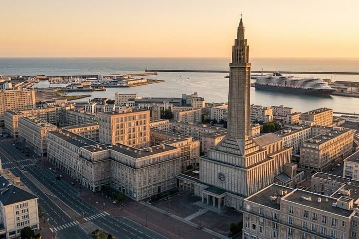 Private Transfer: Paris or CDG to/from Le Havre Cruise Port