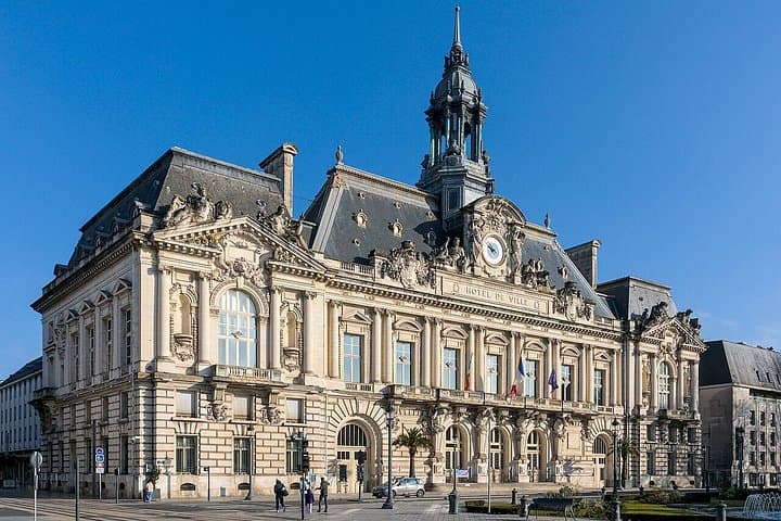 Tours Belle Epoque and Balzac Walking Tour