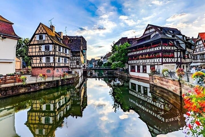 Explore Strasbourg by Bike Ride and Tasting