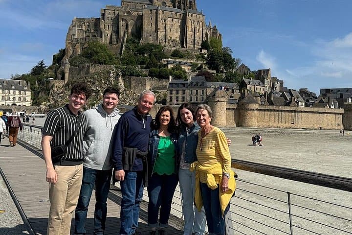 Bayeux to Mt Saint Michel Roundtrip Transfer with Abbey entrance