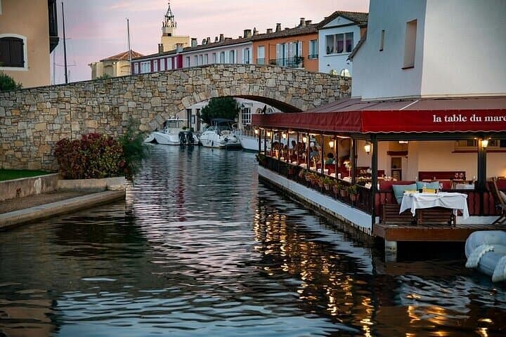 Discover Private Saint Tropez and Port Grimaud Tour