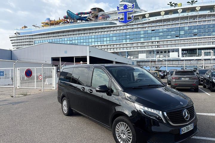 Private van transfer from Marseille airport to Saint-Tropez.