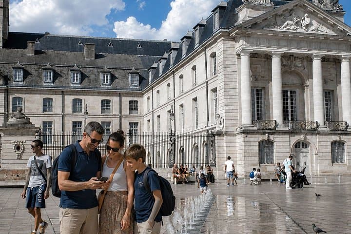 Dijon Scavenger Hunt & Highlights Self-Guided Walking Tour