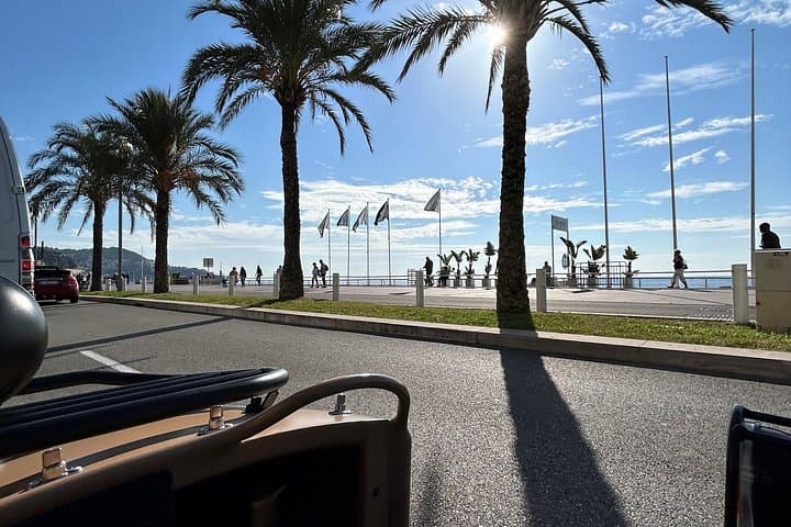 City Tour in Nice - French Riviera in Sidecar with tasting