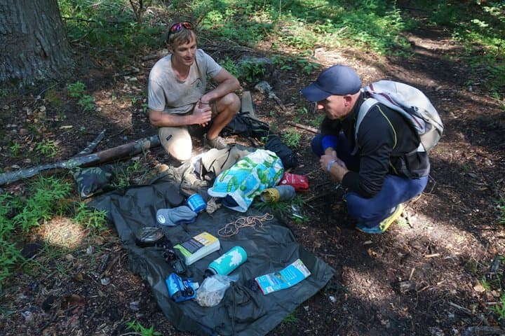Survival in the forest 3h30